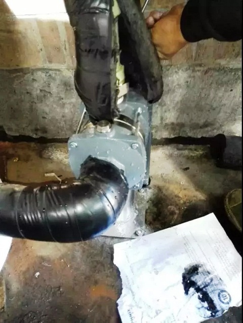 空气源热泵主机长期不用水泵卡轴图 空气源热泵主机长期不用水泵卡轴图